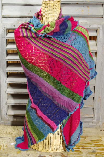 Dreiecktuch Kyra fantasy von invero merino